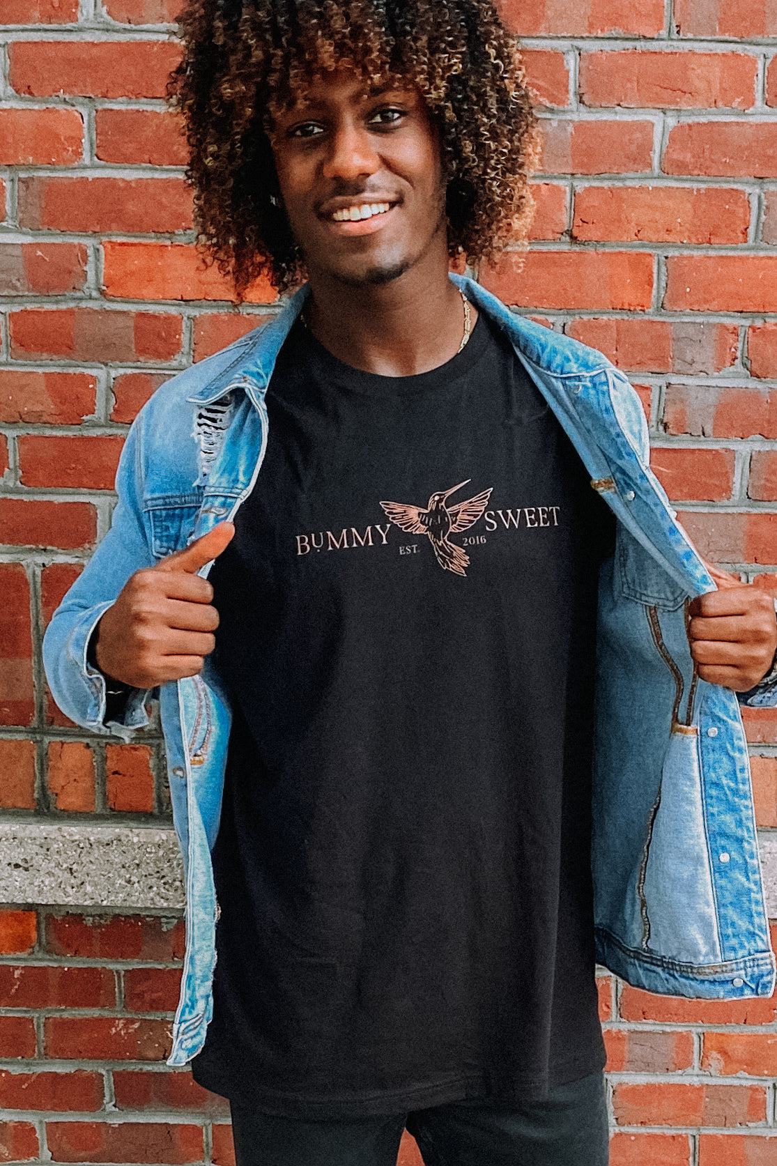 UNISEX BUMMY SWEET HUMMINGBIRD BLACK COPPER TSHIRT